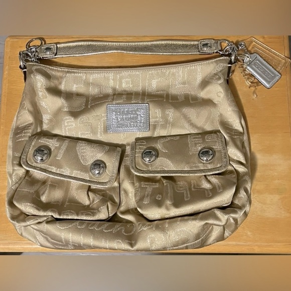 COACH POPPY STORYPATCH POP SWING BAG/ SHOULDER BAG GOLD #15304 - Picture 3 of 16